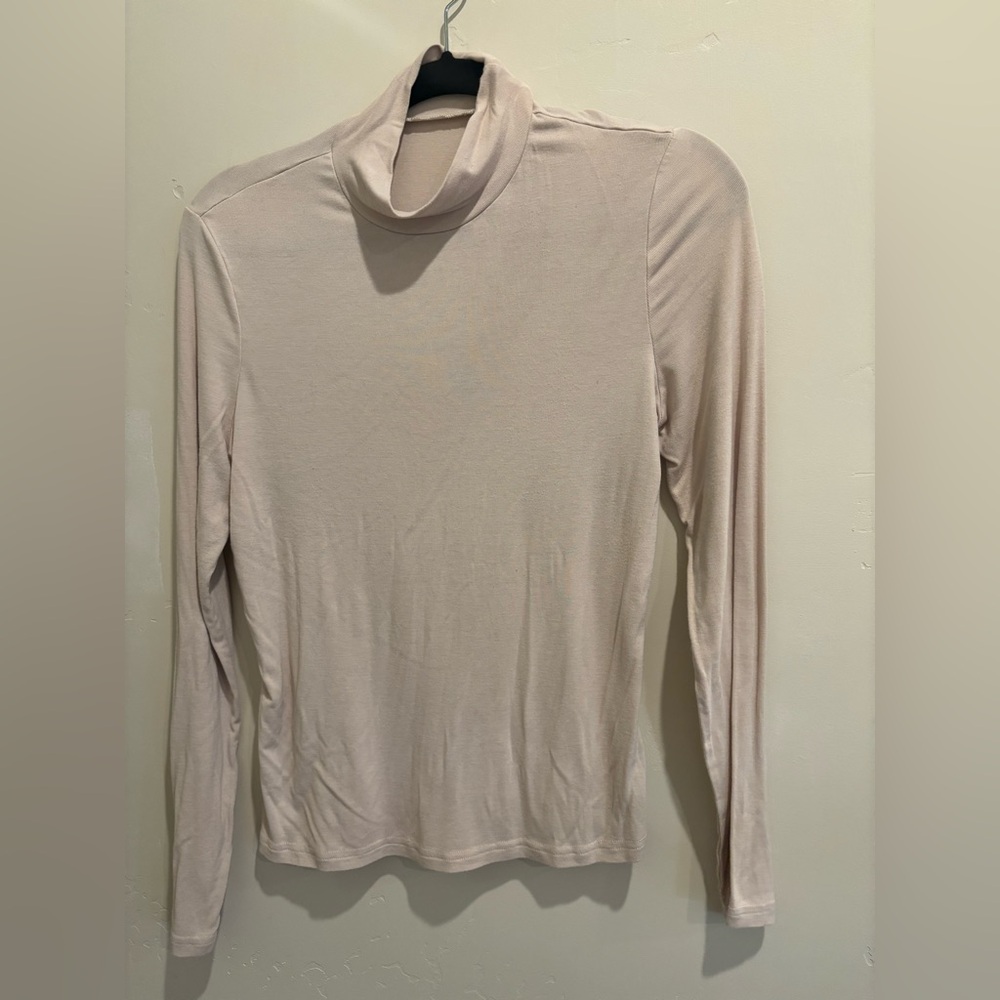 Elegant Cream Turtleneck Top